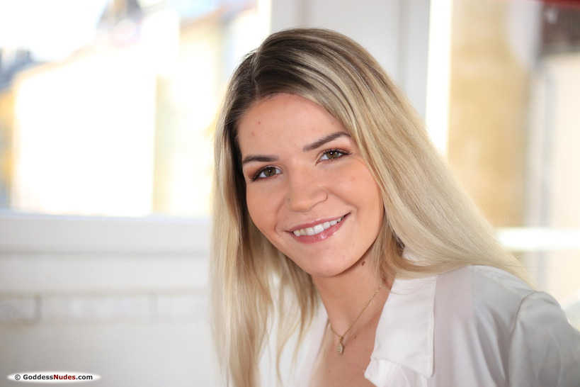 Young Looking Danielle Fox 11