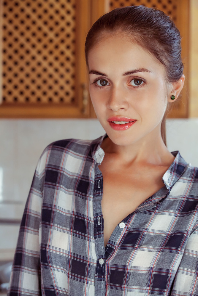 Attractive brunette Maria Espen - 5