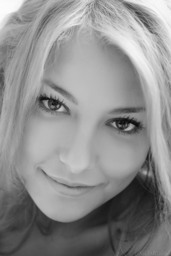 Naughty Nikia A looks irresistible in black - 5