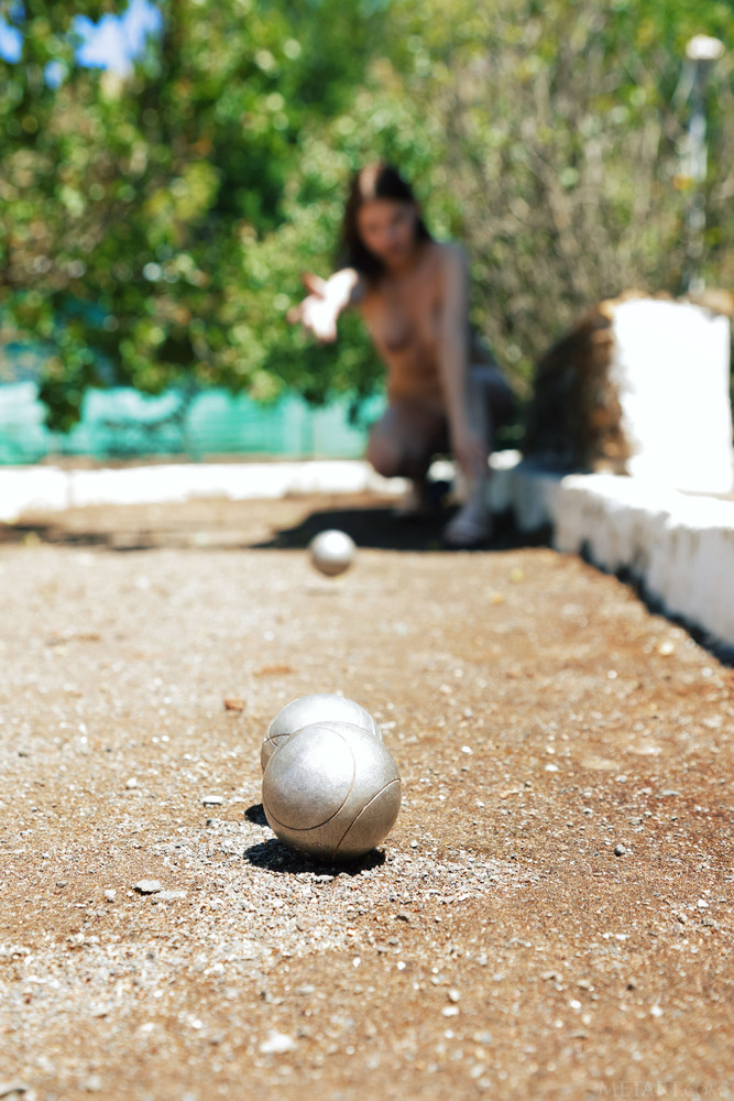 Bocce Ball 01