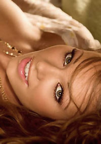 Sexy Girl Kimberly Phillips Gets Naked