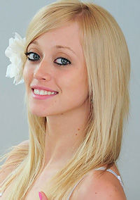 Skinny Teen Madison Lain