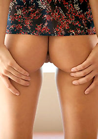 CASSIDY COLE SHOWS HER PETITE TEEN BODY